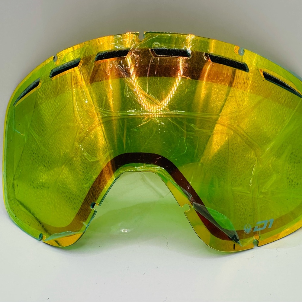 Dragon Alliance Eyewear D1 OTG Unisex Lumalens Snow Goggle Replacement Lens